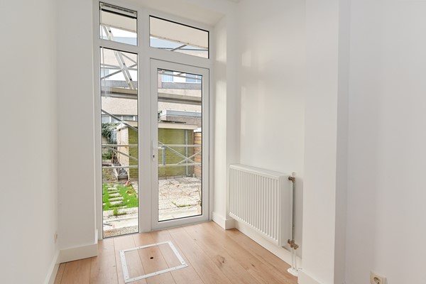 Medium property photo - Troelstrakade 447, 2531 AK Den Haag